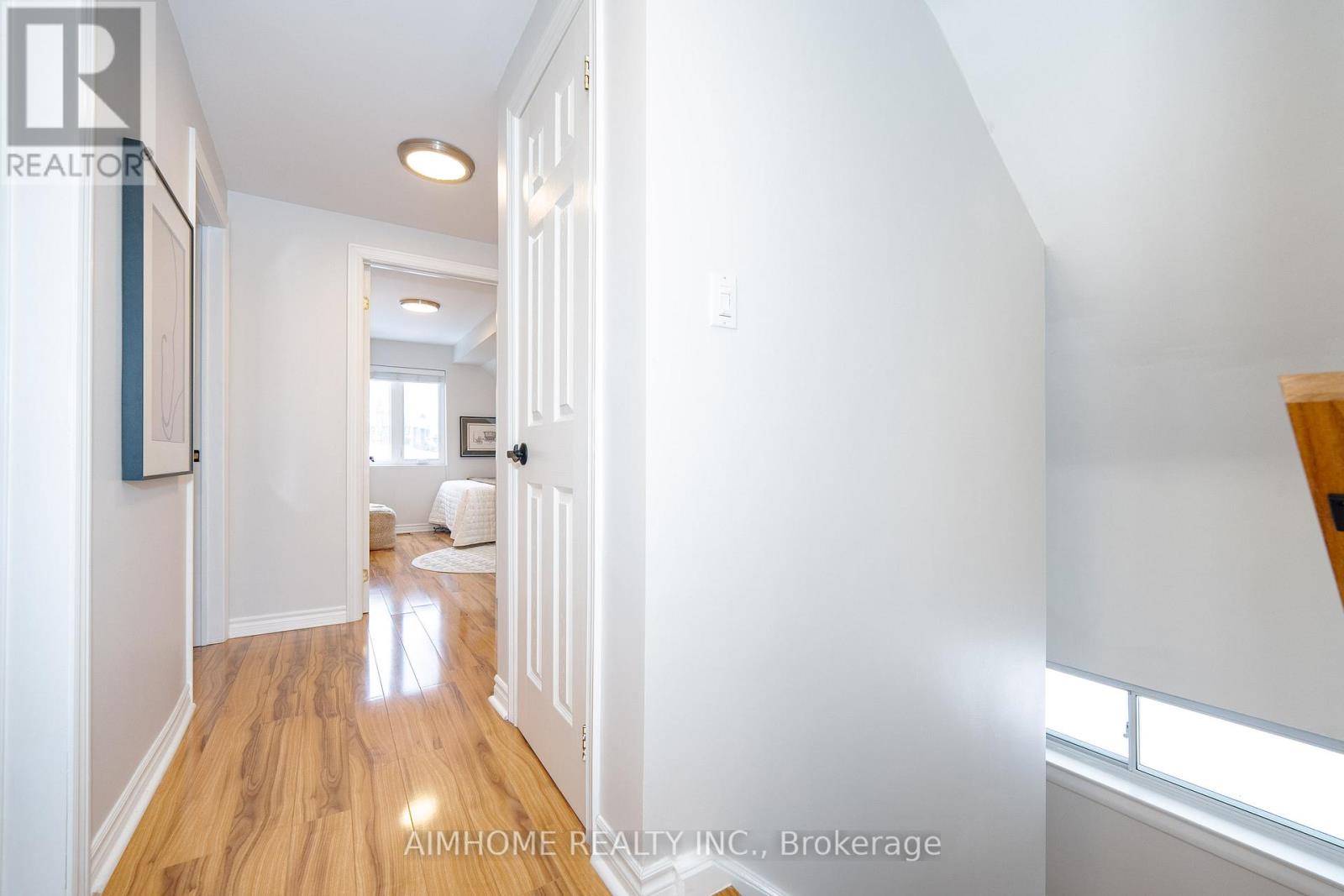 39 Addison Crescent, Toronto, Ontario  M3B 1K7 - Photo 24 - C11992590