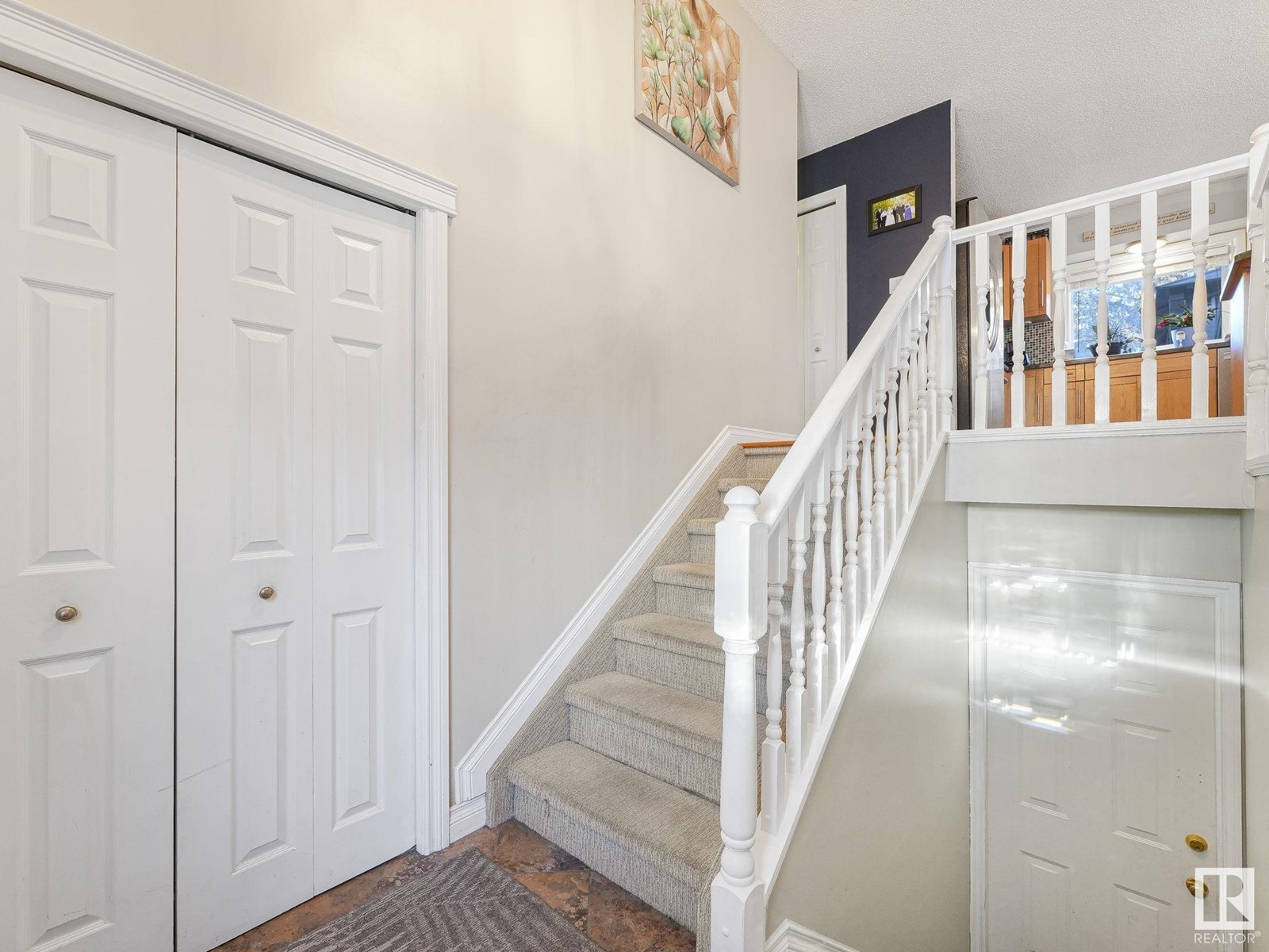 Property at 2623 35 ST NW image 3