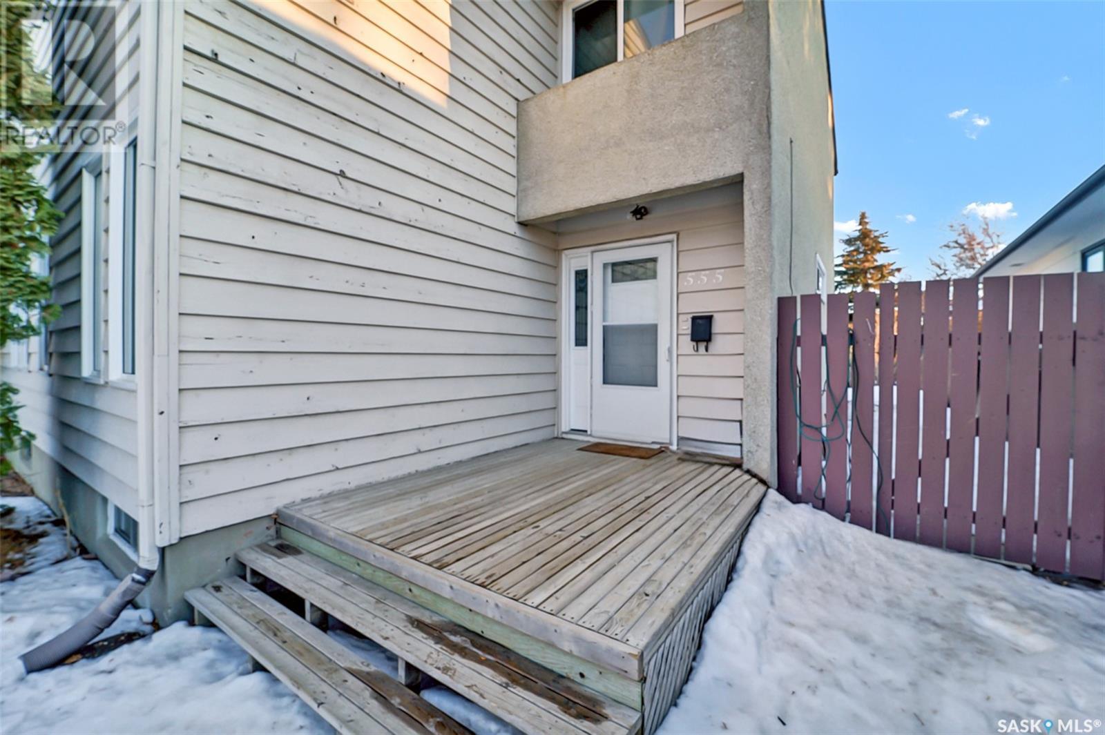 555 Costigan Road, Saskatoon, Saskatchewan  S7J 3P9 - Photo 3 - SK996942