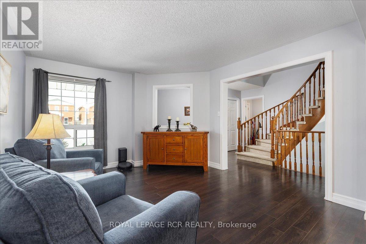 244 Howard Crescent, Orangeville, Ontario  L9W 4W6 - Photo 8 - W11999190