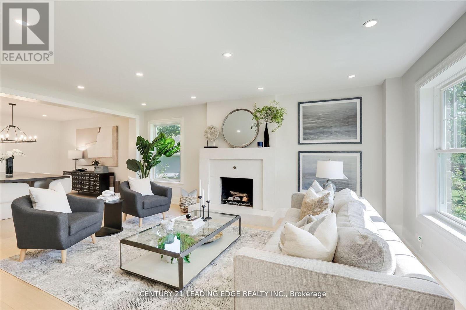 Property at 163 CONFEDERATION STREET image 3