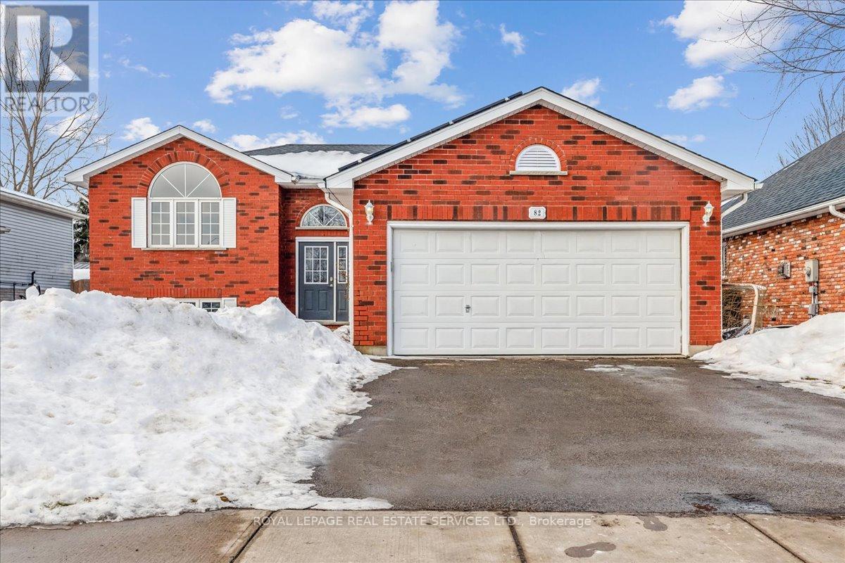 Property at 82 WHITLAW WAY image 1