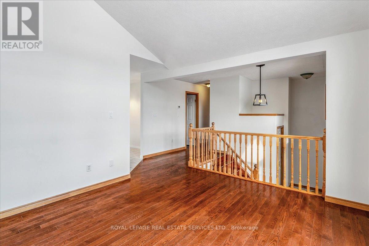 82 Whitlaw Way, Brant, Ontario  N3L 4B5 - Photo 8 - X11999237