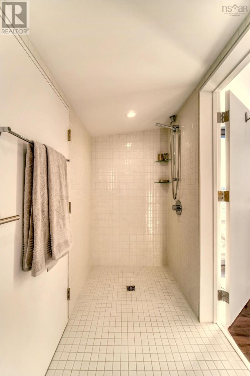 58 Pierce Point Road, Western Head, Nova Scotia  B0T 1K0 - Photo 36 - 202504060