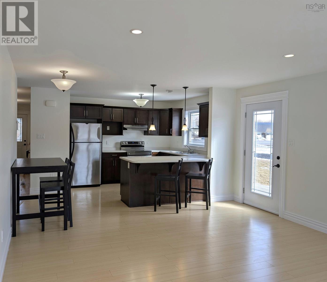 377 Oak Island Road, Avonport, Nova Scotia  B0P 1B0 - Photo 10 - 202504062