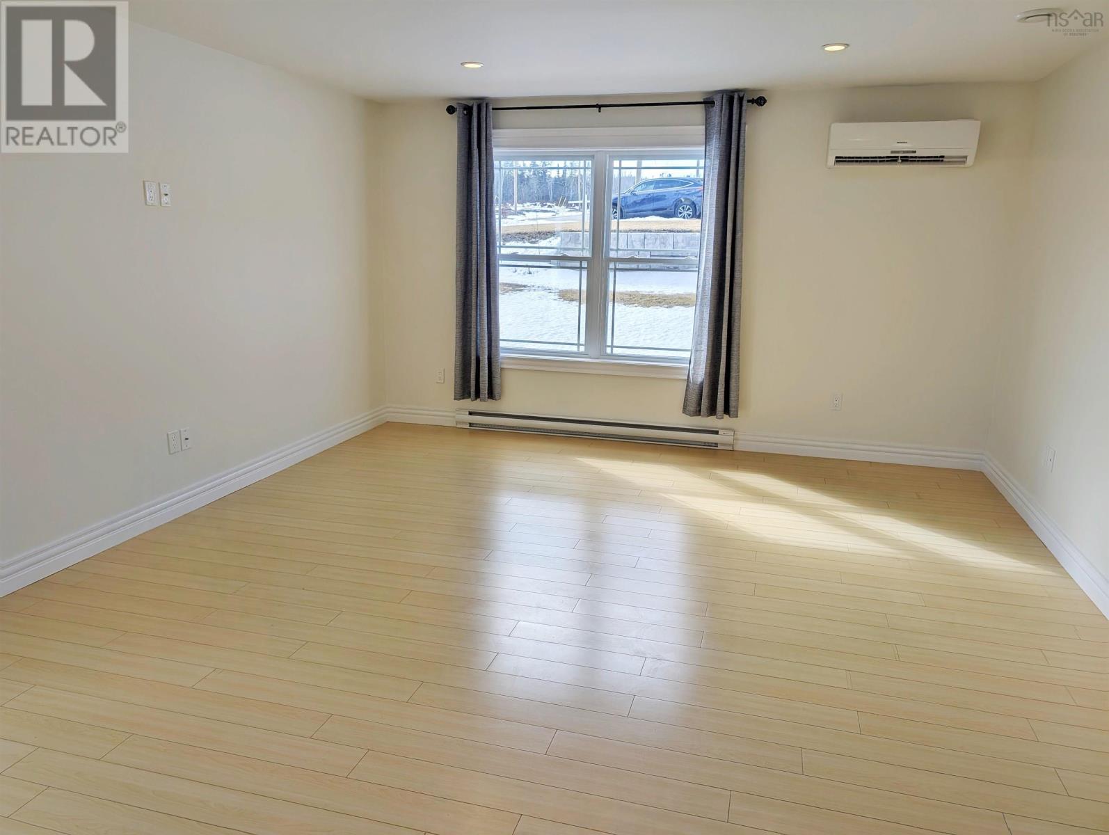 377 Oak Island Road, Avonport, Nova Scotia  B0P 1B0 - Photo 11 - 202504062