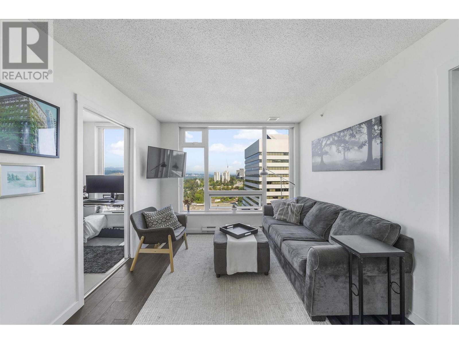 Listing Picture 2 of 38 : 2804 5665 BOUNDARY ROAD, Vancouver / 溫哥華 - 魯藝地產 Yvonne Lu Group - MLS Medallion Club Member