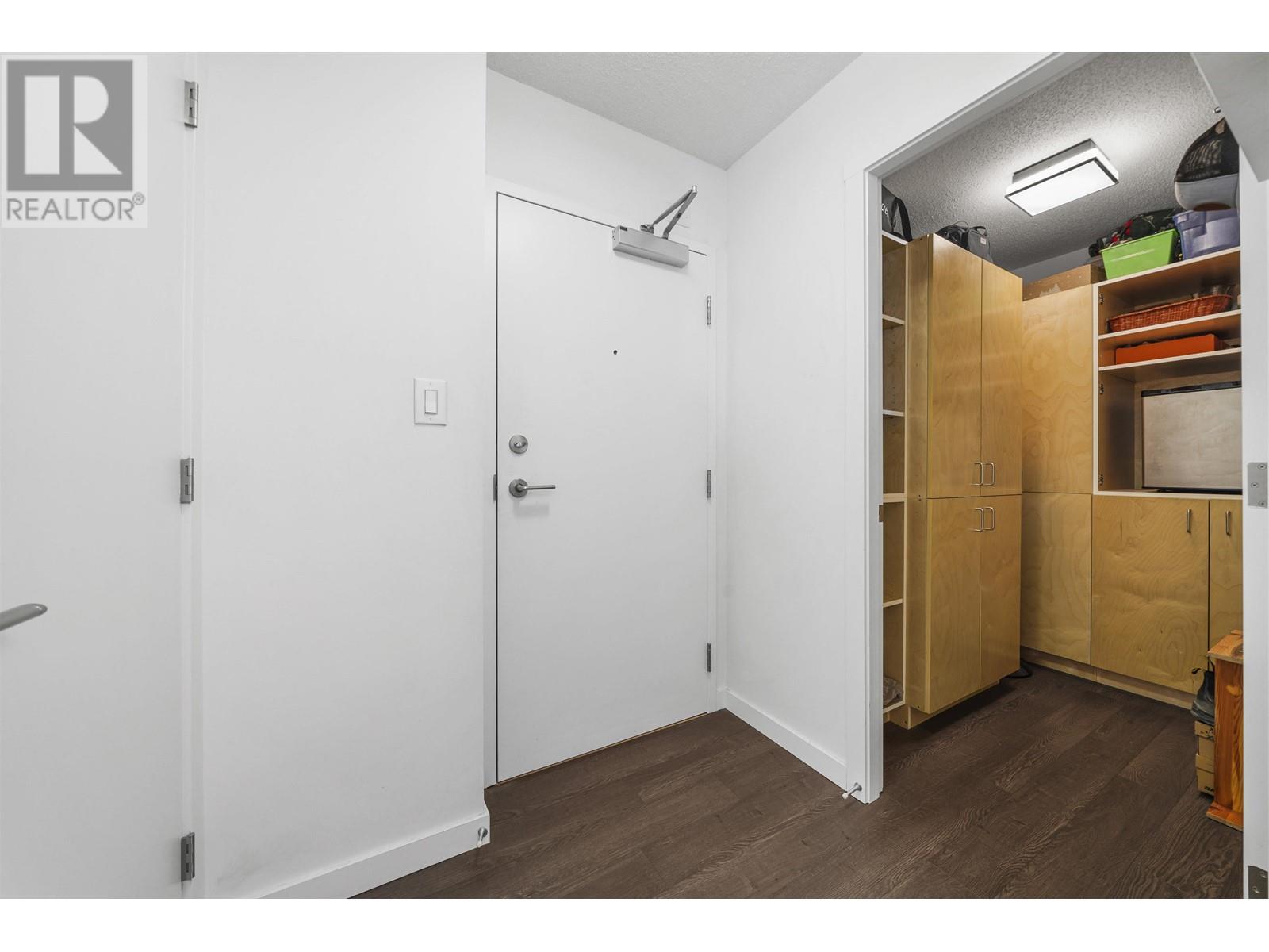 Listing Picture 33 of 38 : 2804 5665 BOUNDARY ROAD, Vancouver / 溫哥華 - 魯藝地產 Yvonne Lu Group - MLS Medallion Club Member