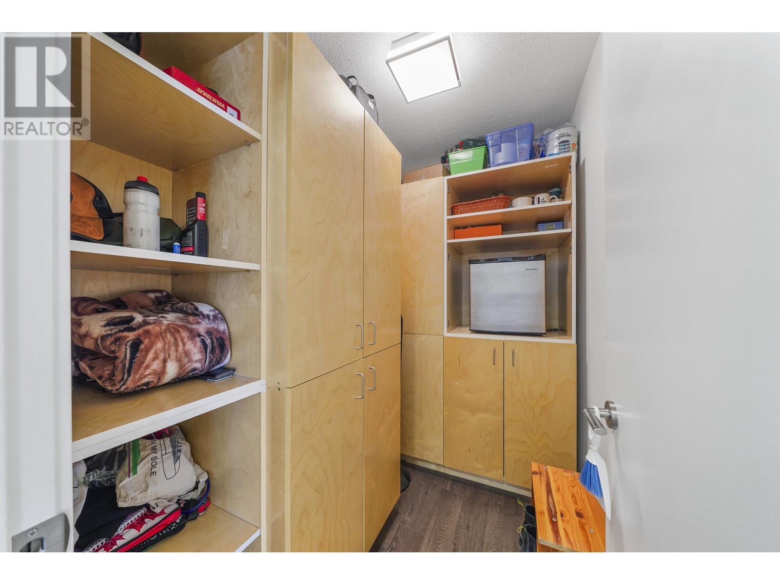 Listing Picture 35 of 38 : 2804 5665 BOUNDARY ROAD, Vancouver / 溫哥華 - 魯藝地產 Yvonne Lu Group - MLS Medallion Club Member