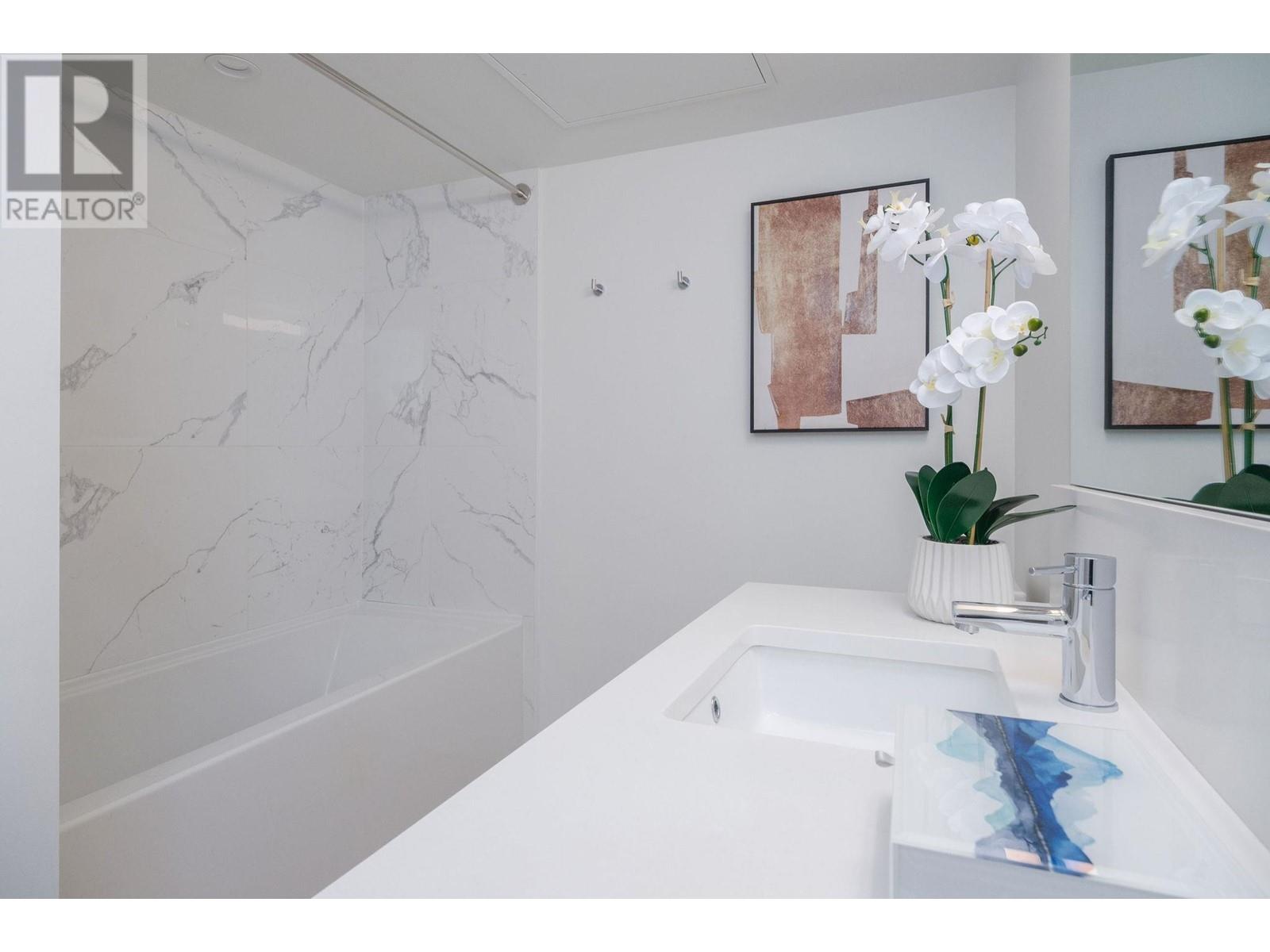 114 649 E 3rd Street, North Vancouver, British Columbia  V7L 1G6 - Photo 19 - R2973066