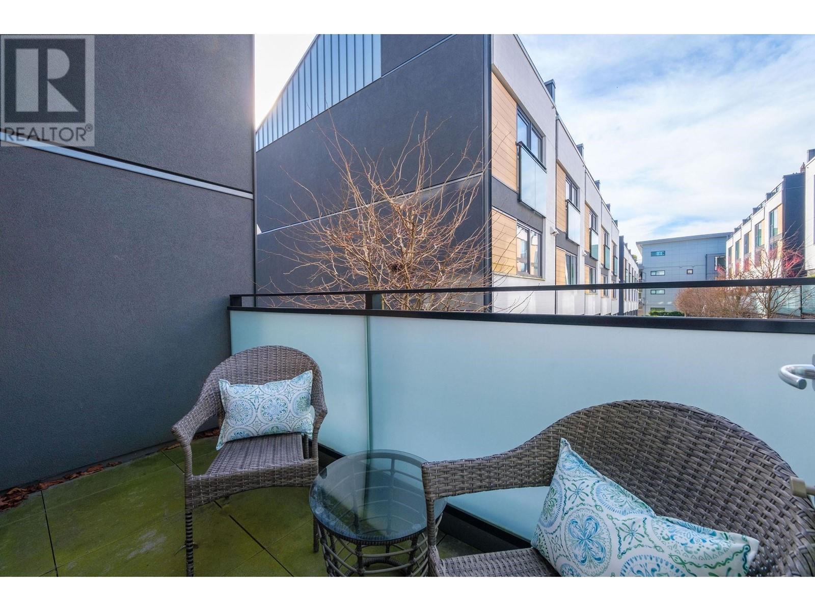 114 649 E 3rd Street, North Vancouver, British Columbia  V7L 1G6 - Photo 29 - R2973066