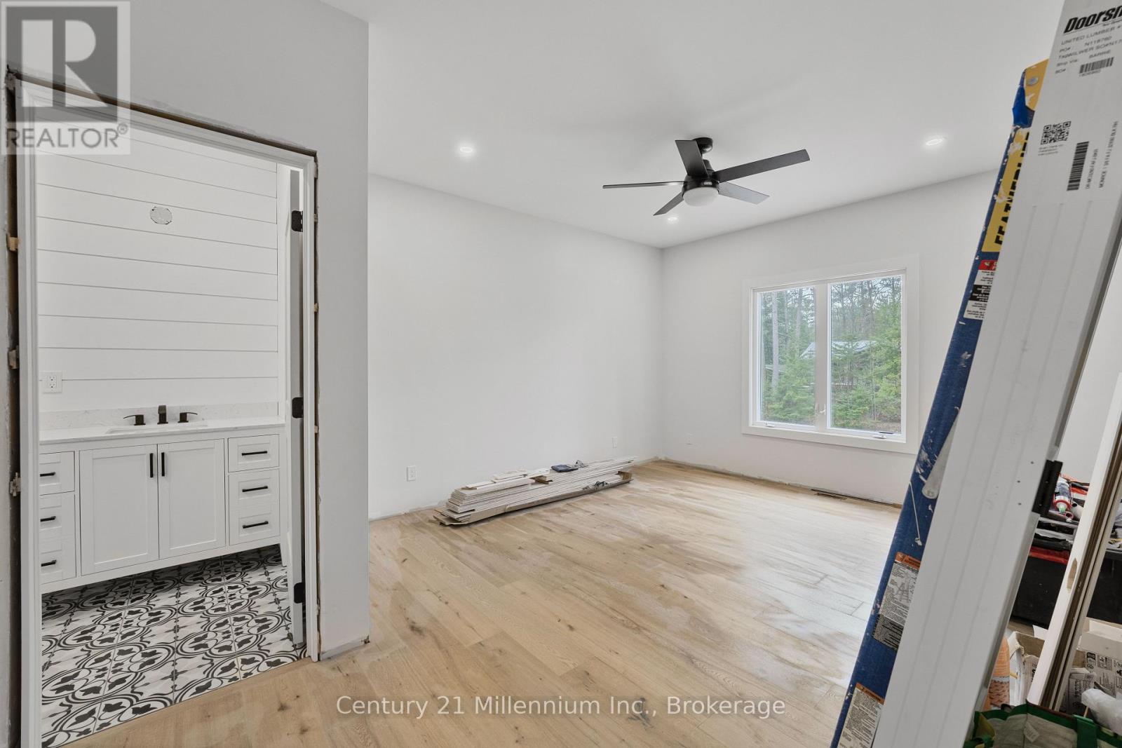 41 Fernanne Drive, Tiny, Ontario  L0L 2J0 - Photo 8 - S11999303