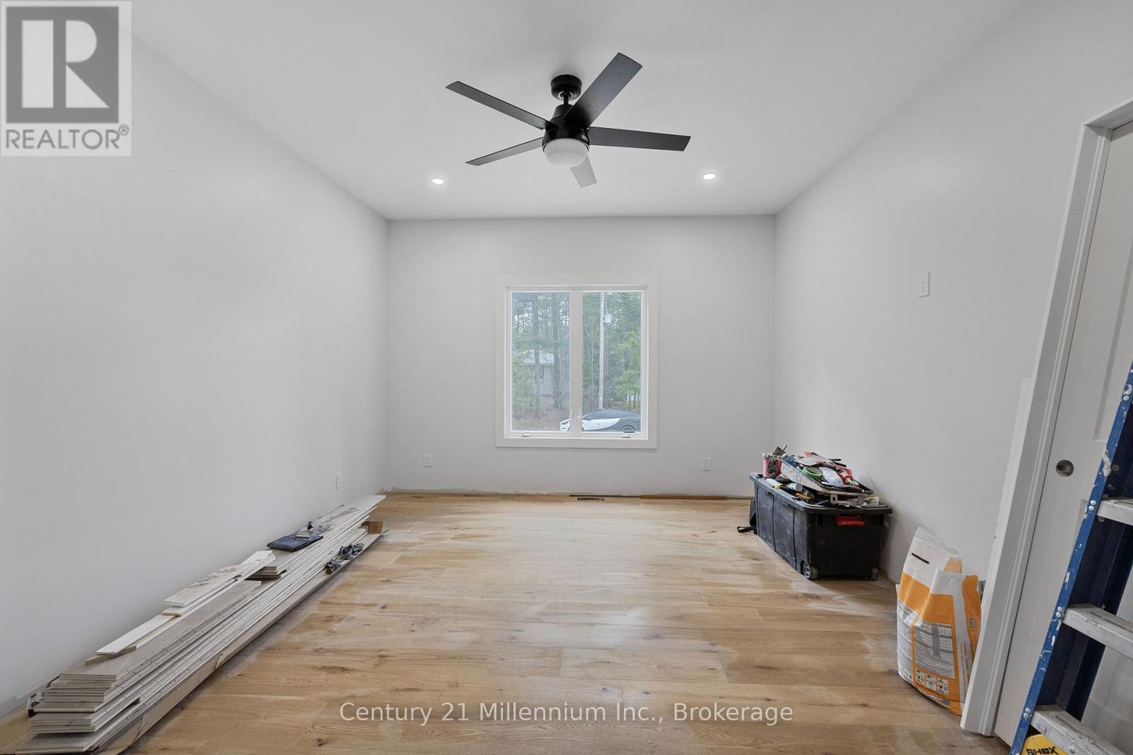 41 Fernanne Drive, Tiny, Ontario  L0L 2J0 - Photo 9 - S11999303