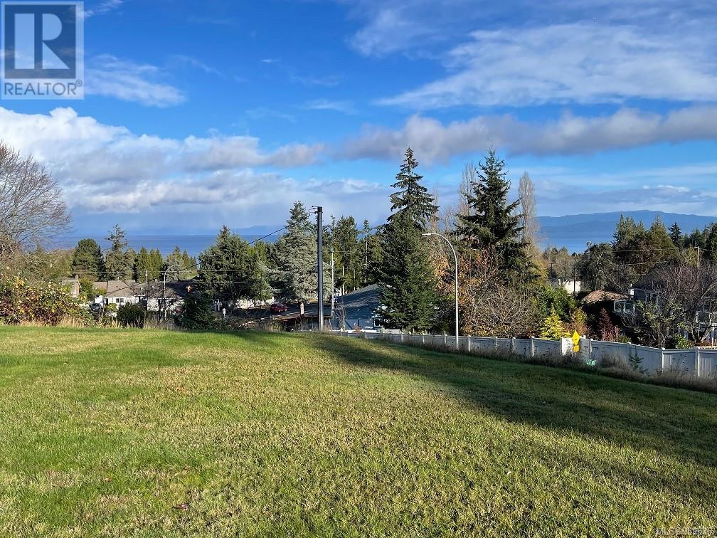 Property at 135 Sunningdale W Rd W image