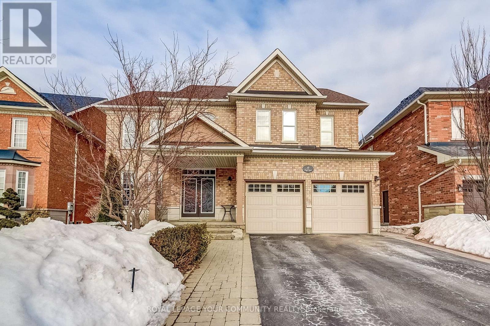 9 HUGO ROAD, Brampton, Ontario