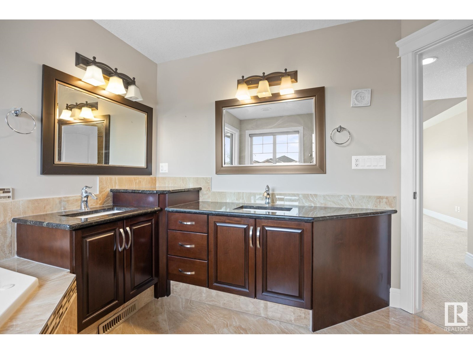 1539 Cunningham Cape Ca Sw, Edmonton, Alberta  T6W 0Y3 - Photo 34 - E4420480