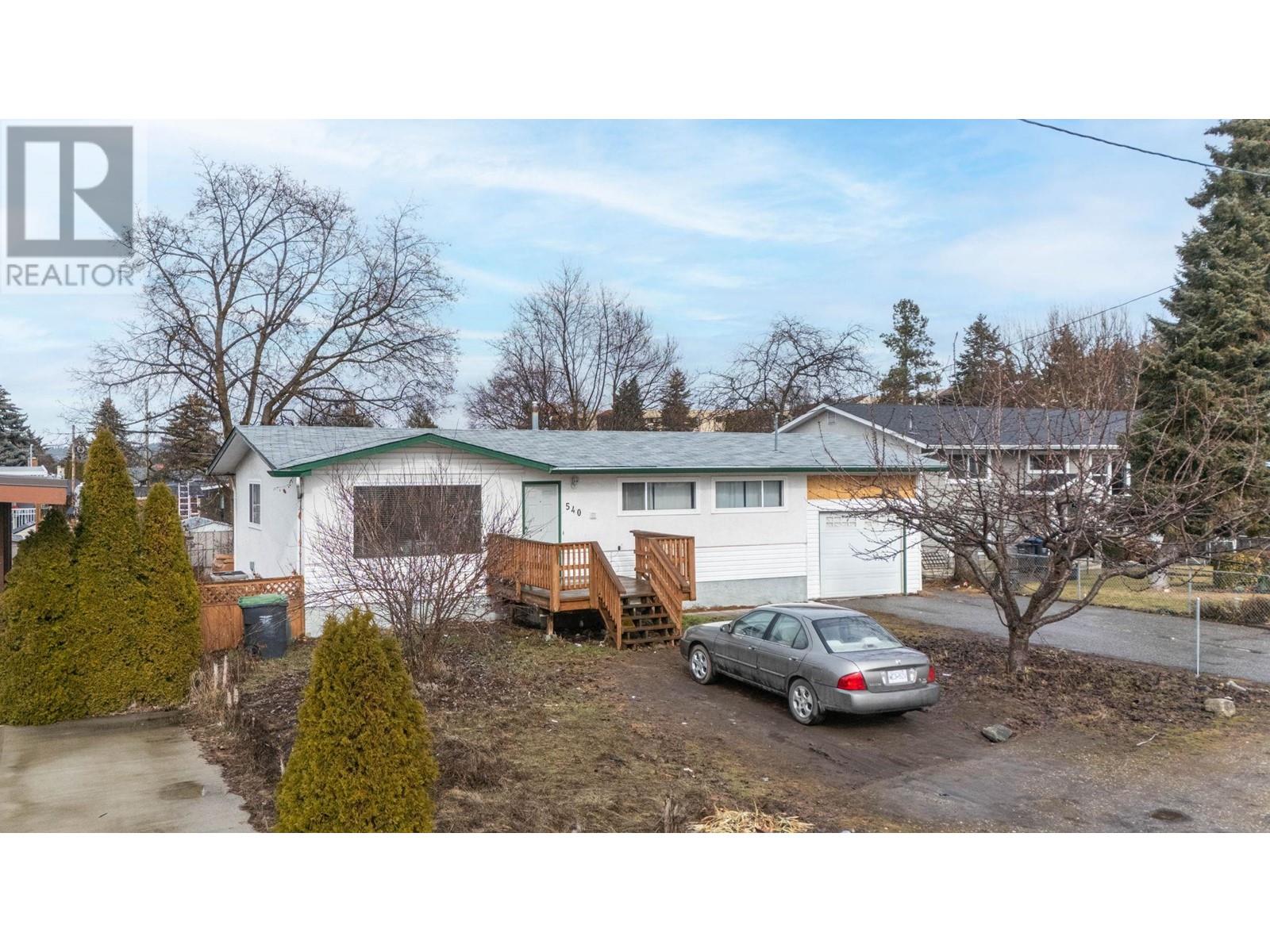 Property at 540 Lomond Road image 1