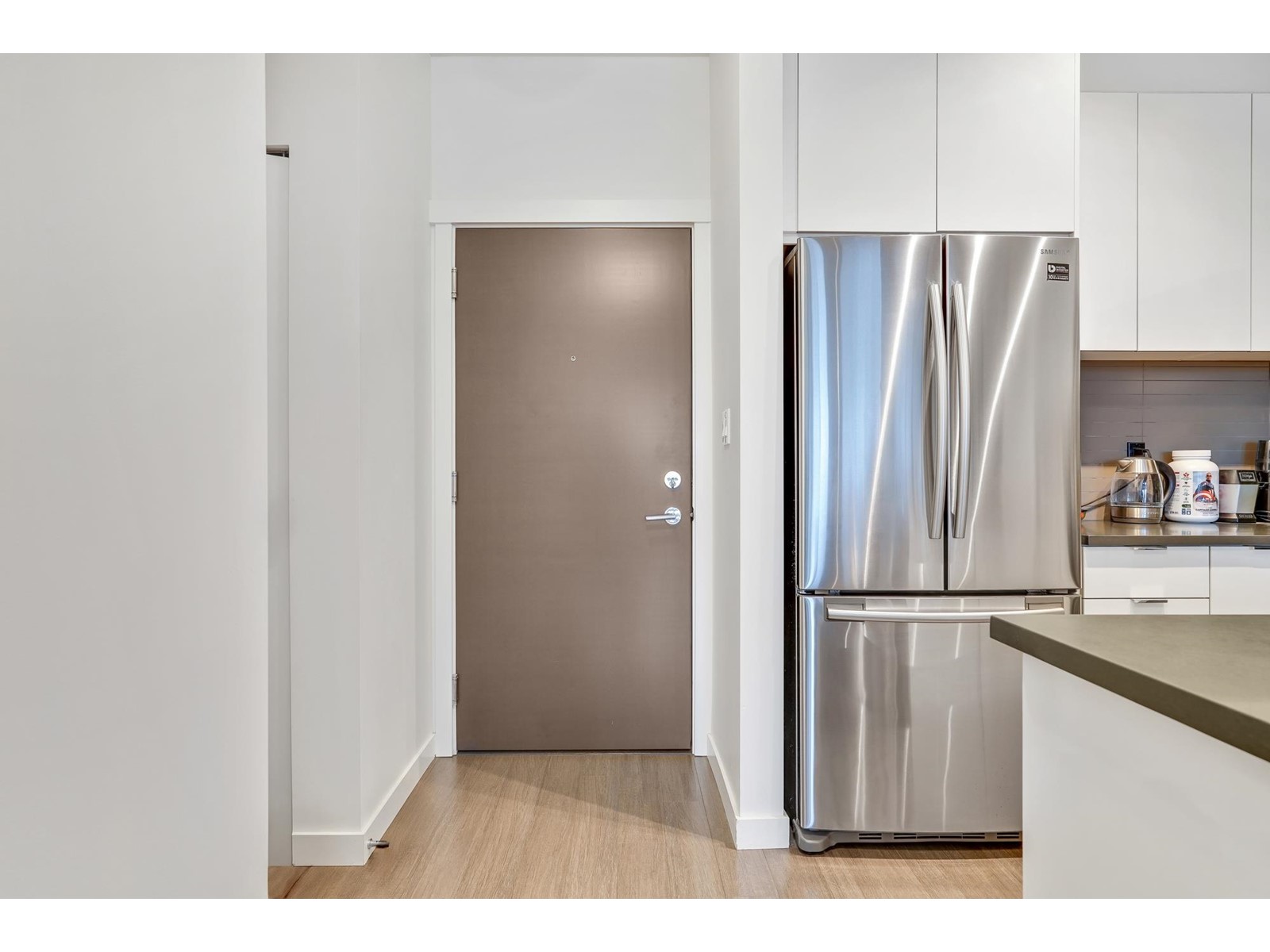 214 15138 34 Avenue, Surrey, British Columbia  V3Z 0Y5 - Photo 5 - R2967444