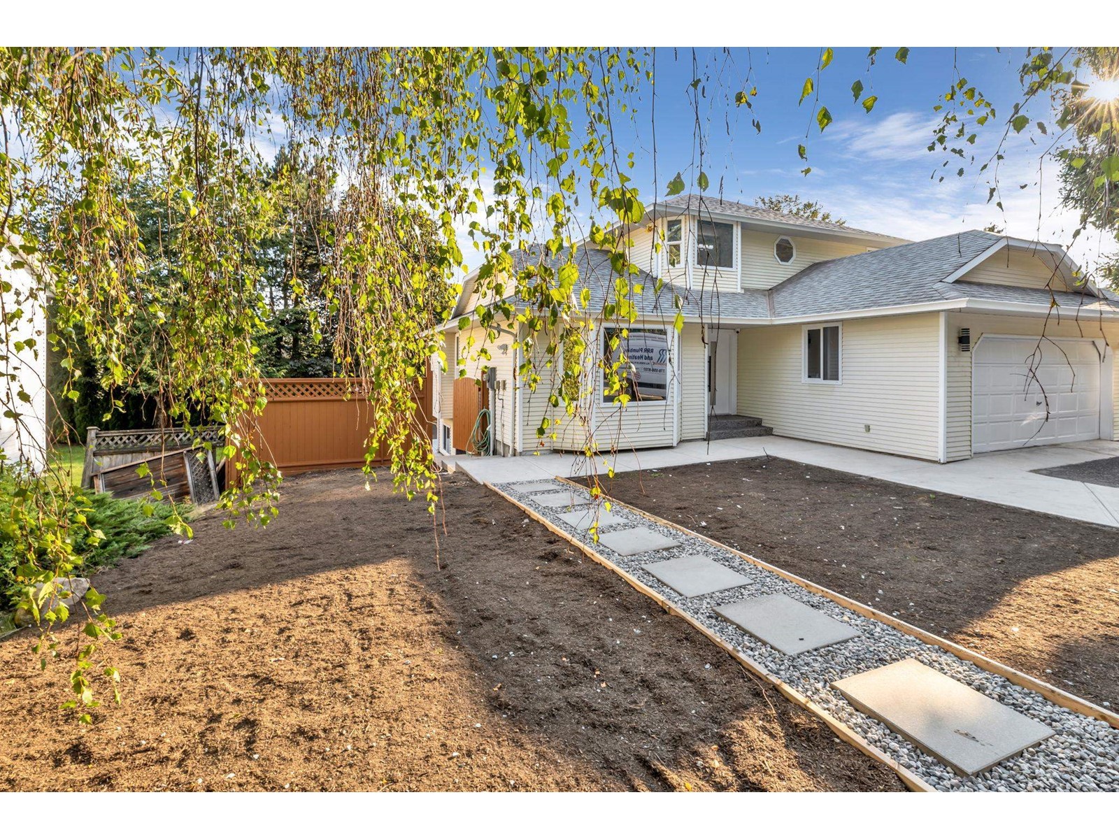 14278 Hyland Road, Surrey, British Columbia  V3W 2C5 - Photo 5 - R2972491