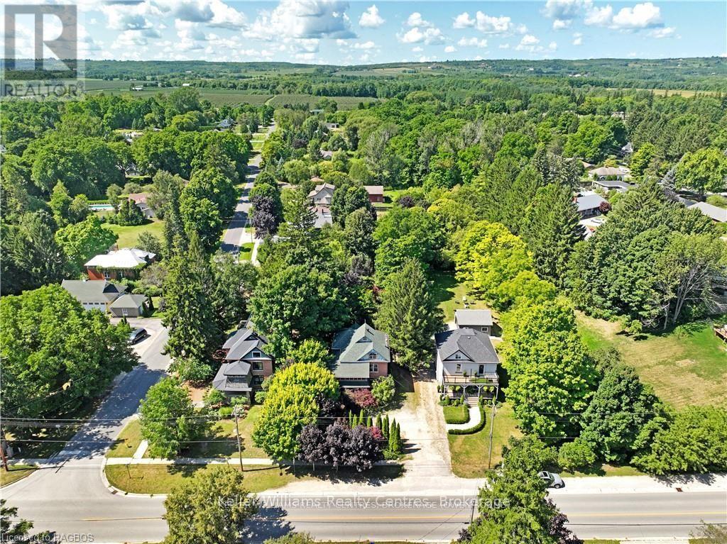 220 Marsh Street, Blue Mountains, Ontario  N0H 1J0 - Photo 2 - X11999491