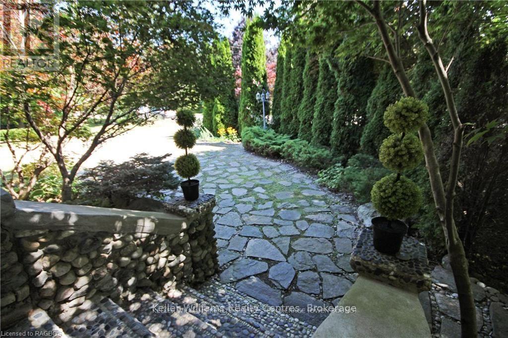 220 Marsh Street, Blue Mountains, Ontario  N0H 1J0 - Photo 9 - X11999491