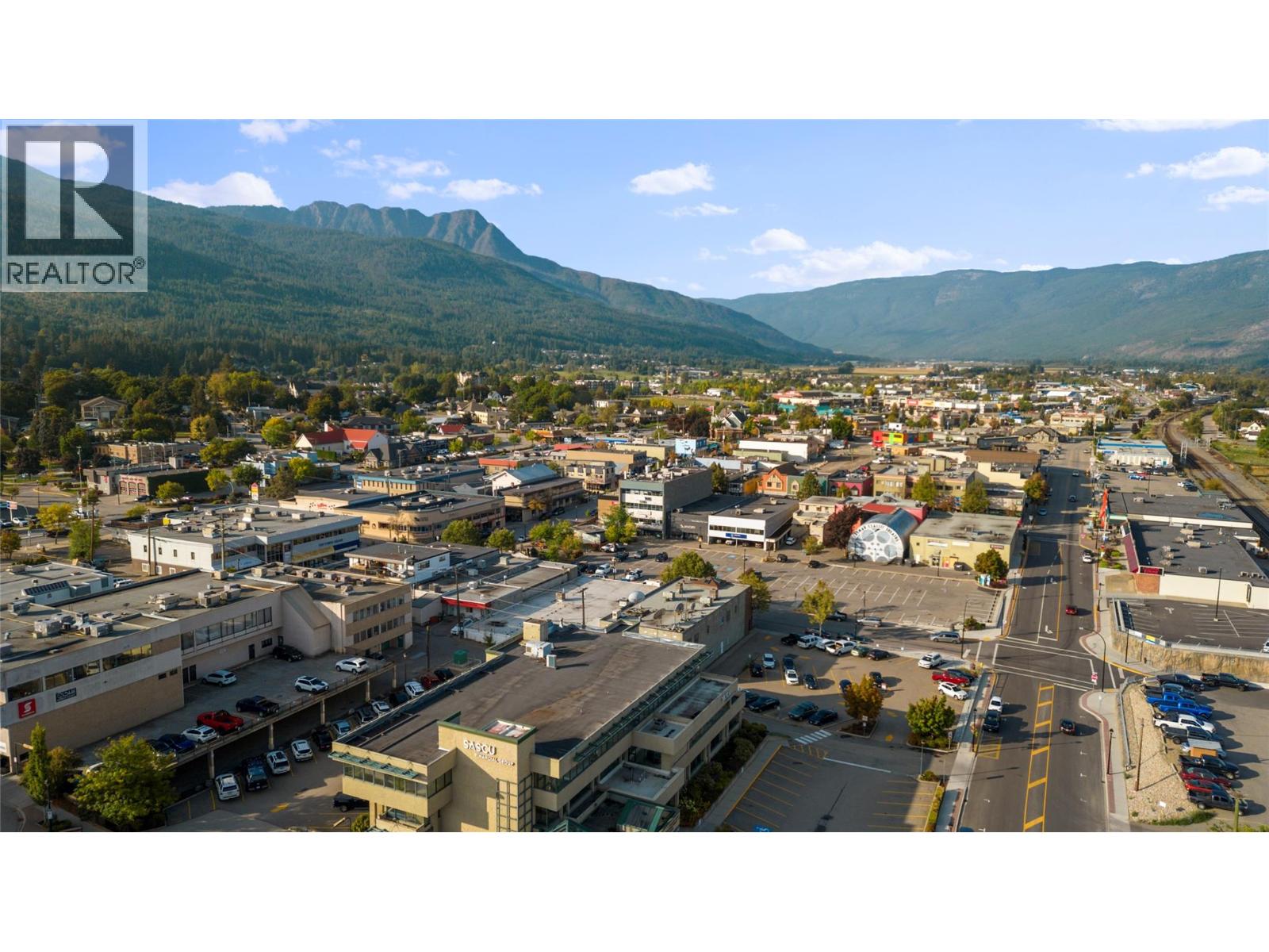 571 6 Street Ne Unit# 203, Salmon Arm, British Columbia  V1E 1R6 - Photo 28 - 10337367