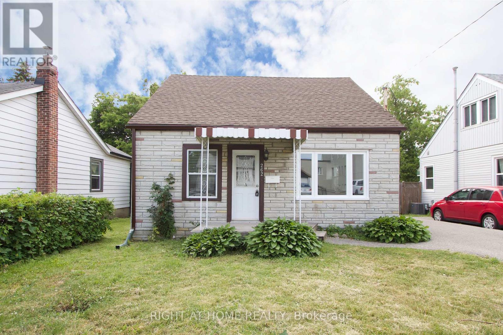 Property at 262 DREW STREET image 1