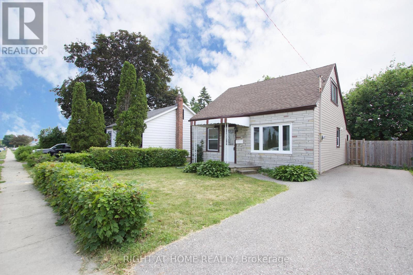 Property at 262 DREW STREET image 2