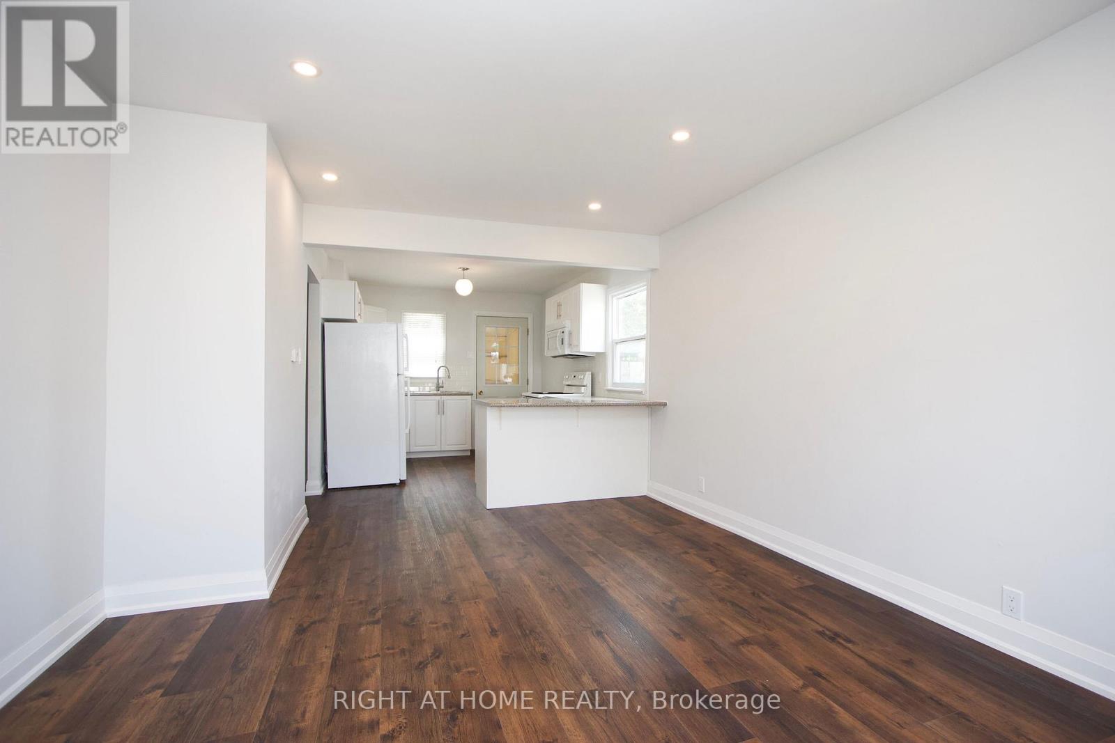 Property at 262 DREW STREET image 4