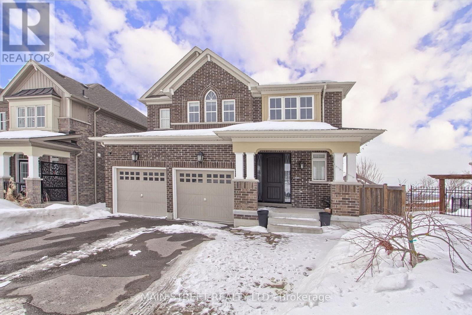 22 RIDGE GATE CRESCENT, East Gwillimbury, Ontario