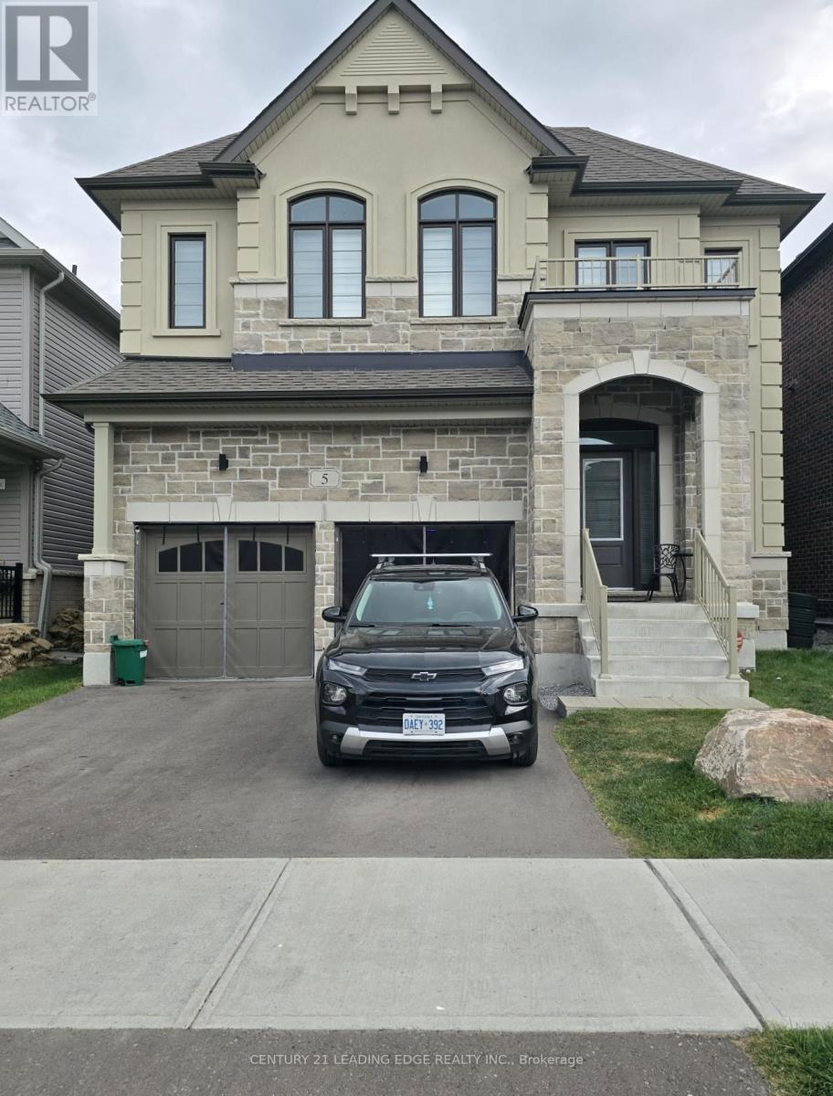Property at 5 VALLEO STREET image 1
