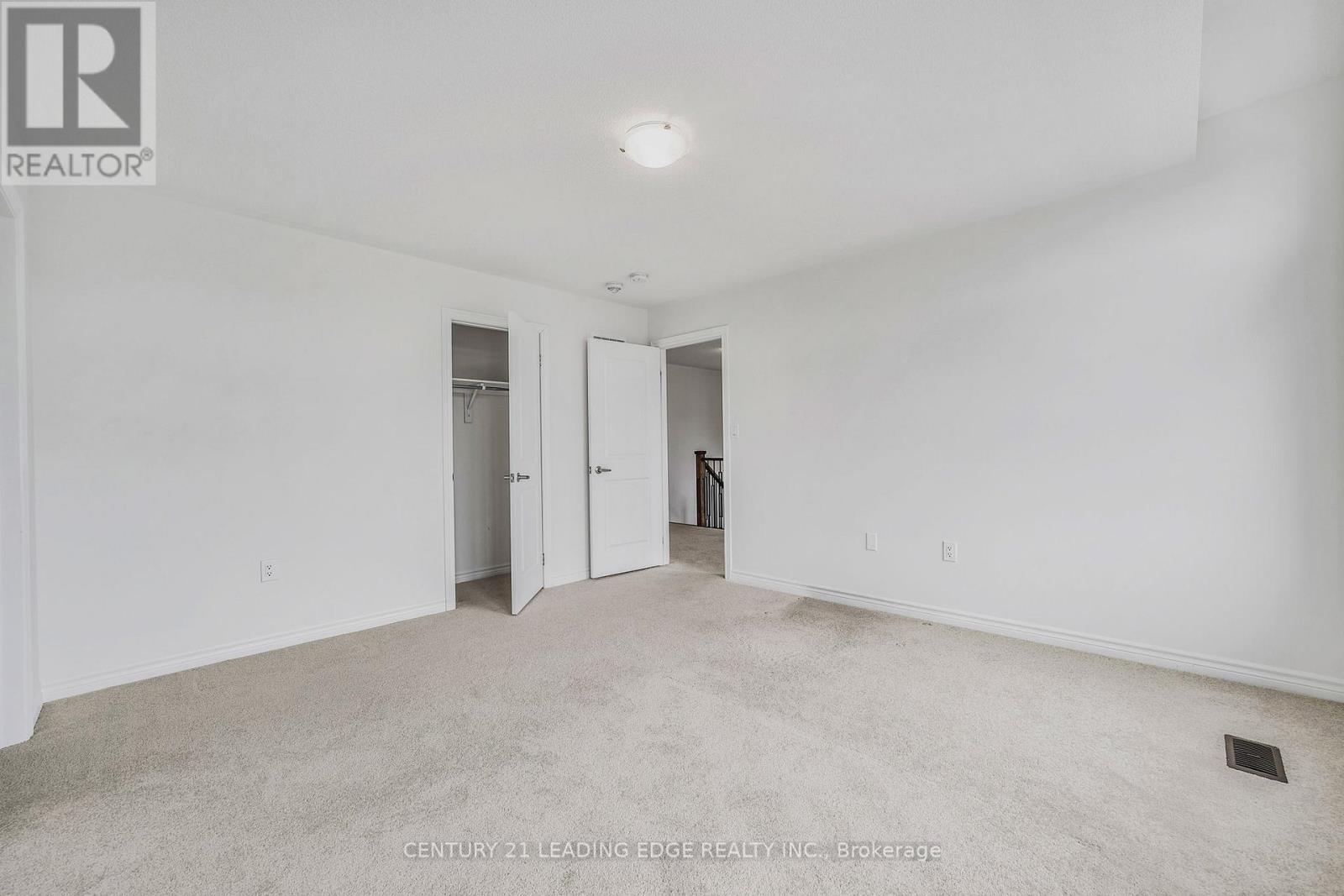 5 Valleo Street, Georgina (Keswick North), Ontario  L4P 0J8 - Photo 20 - N11999438