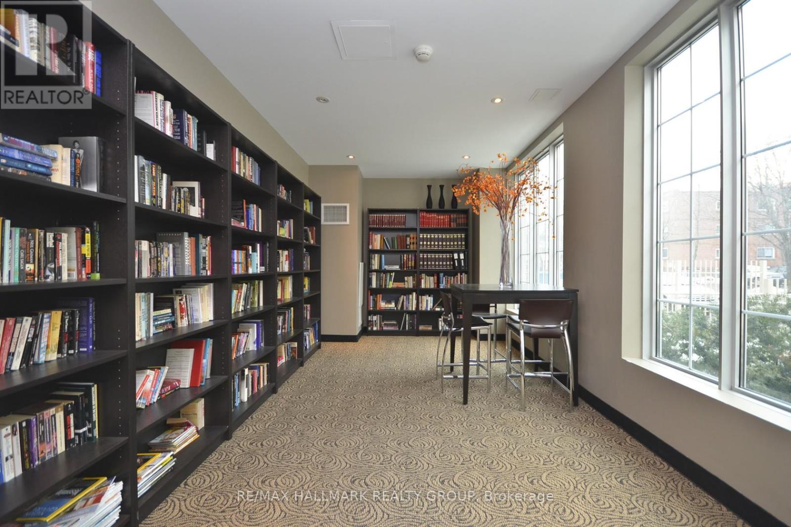 209 - 138 Somerset Street W, Ottawa, Ontario  K2P 0A3 - Photo 5 - X11994459