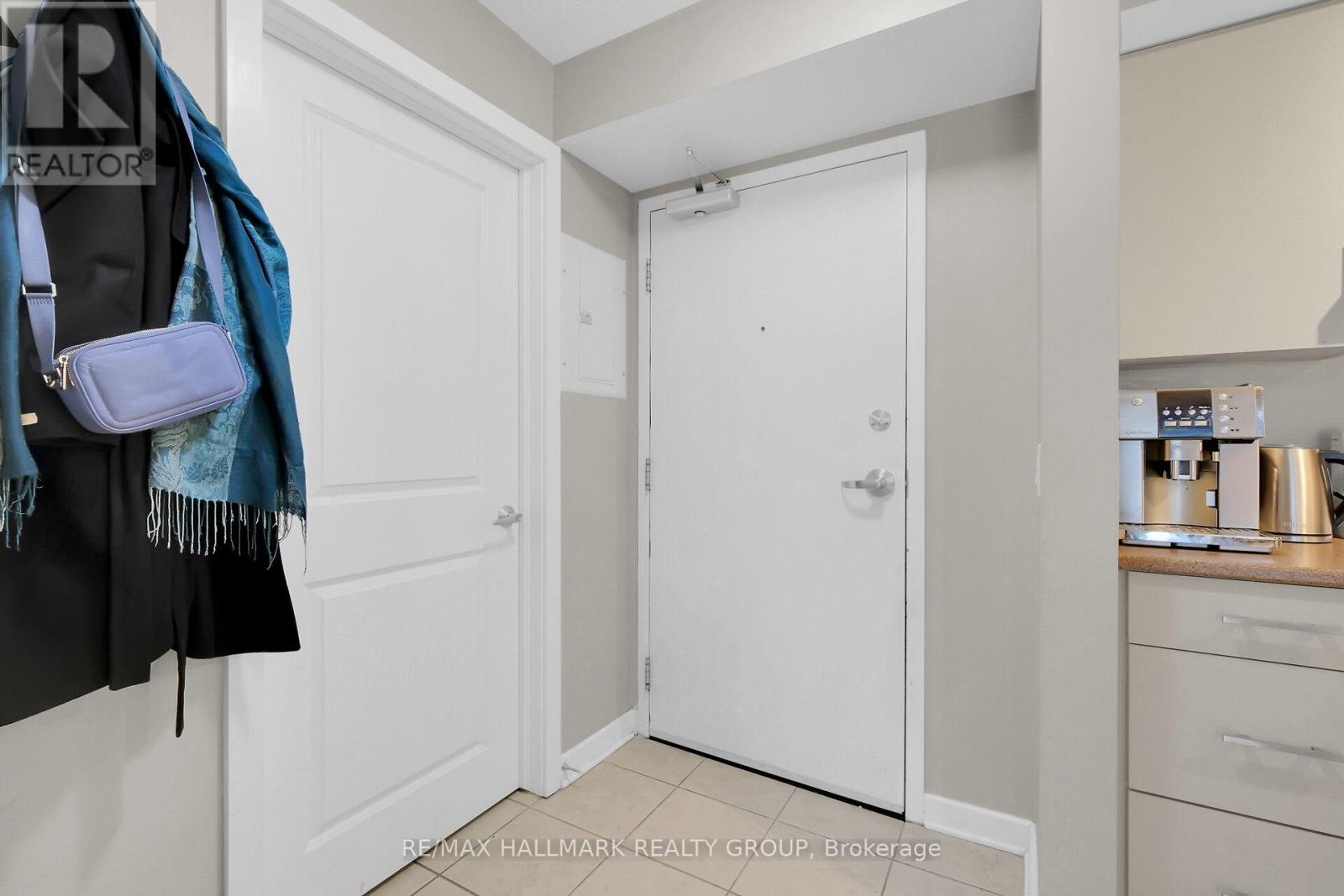 209 - 138 Somerset Street W, Ottawa, Ontario  K2P 0A3 - Photo 7 - X11994459