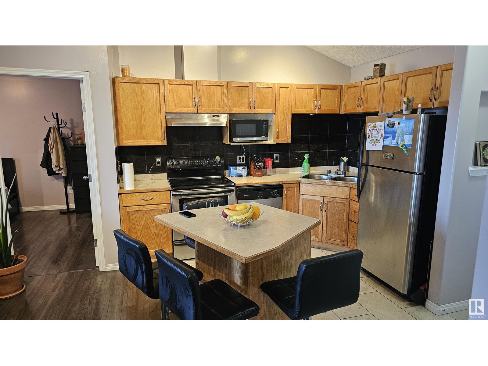 Property at #301 9525 162 AV NW image 3