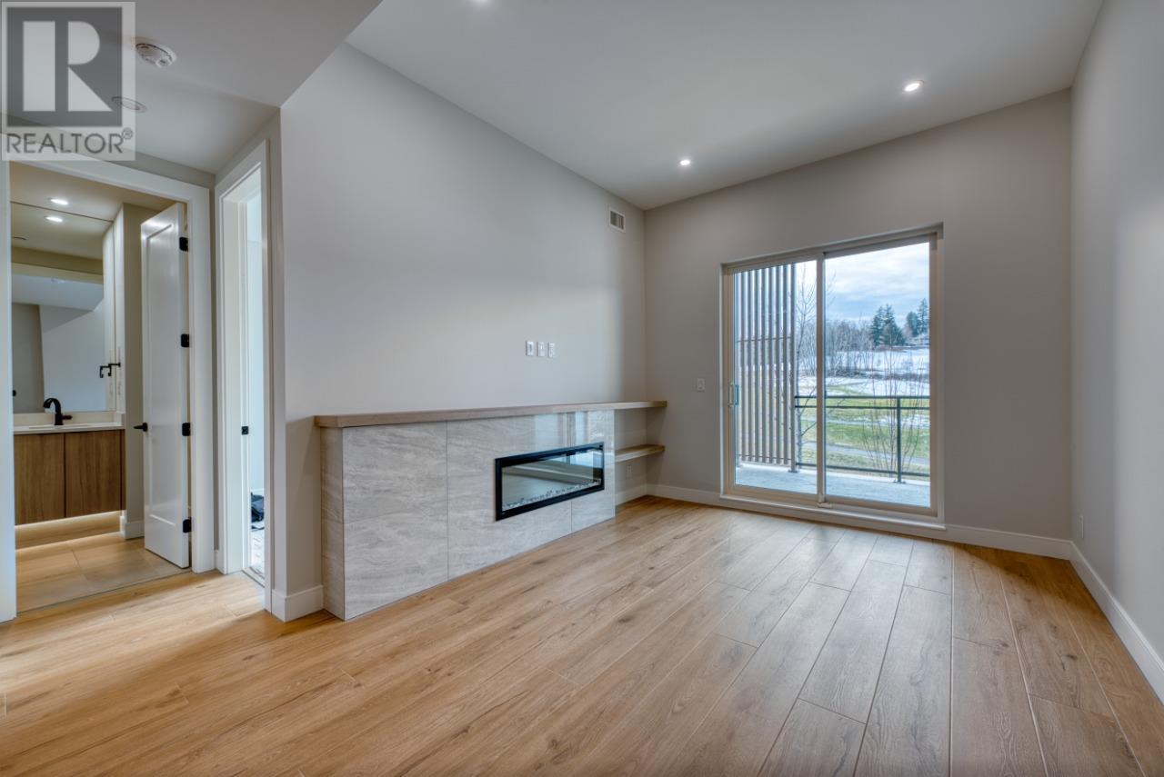 75 Predator Ridge Drive Unit# 208, Vernon, British Columbia  V1H 1G4 - Photo 14 - 10334087