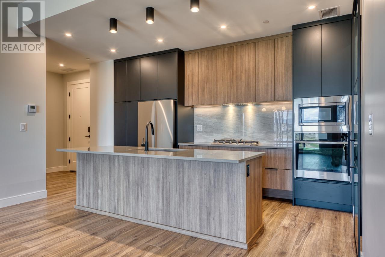 75 Predator Ridge Drive Unit# 202, vernon, British Columbia