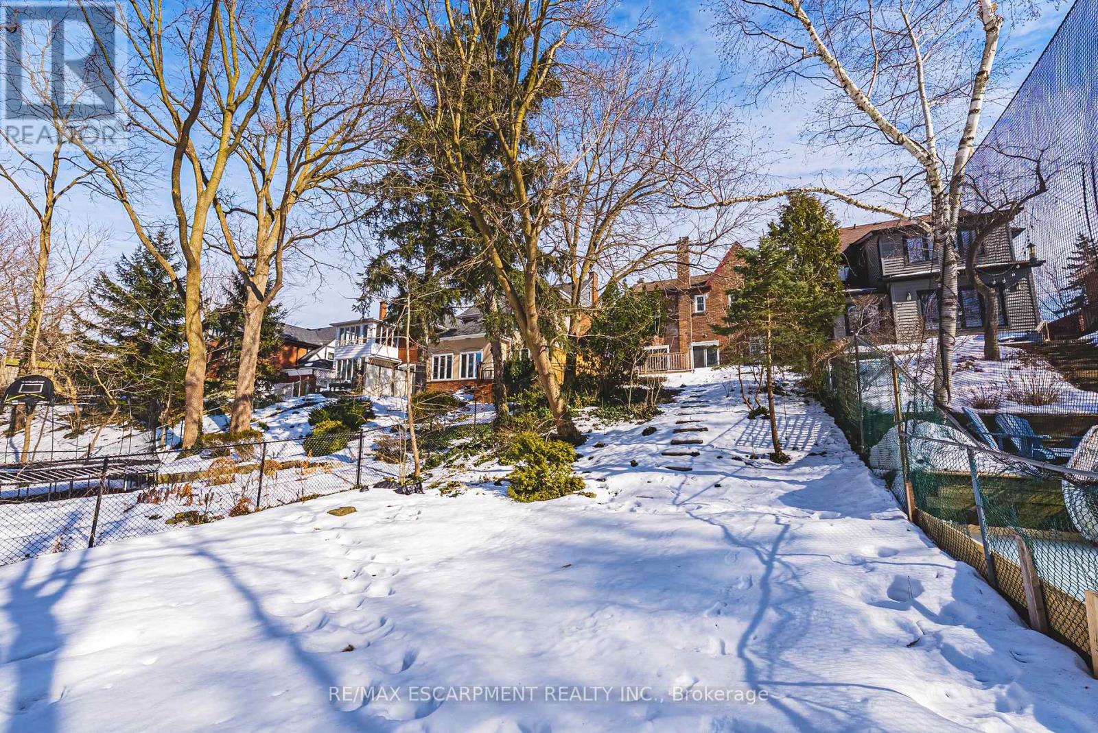 34 Chedoke Avenue, Hamilton (Kirkendall), Ontario  L8P 4N9 - Photo 33 - X11999442