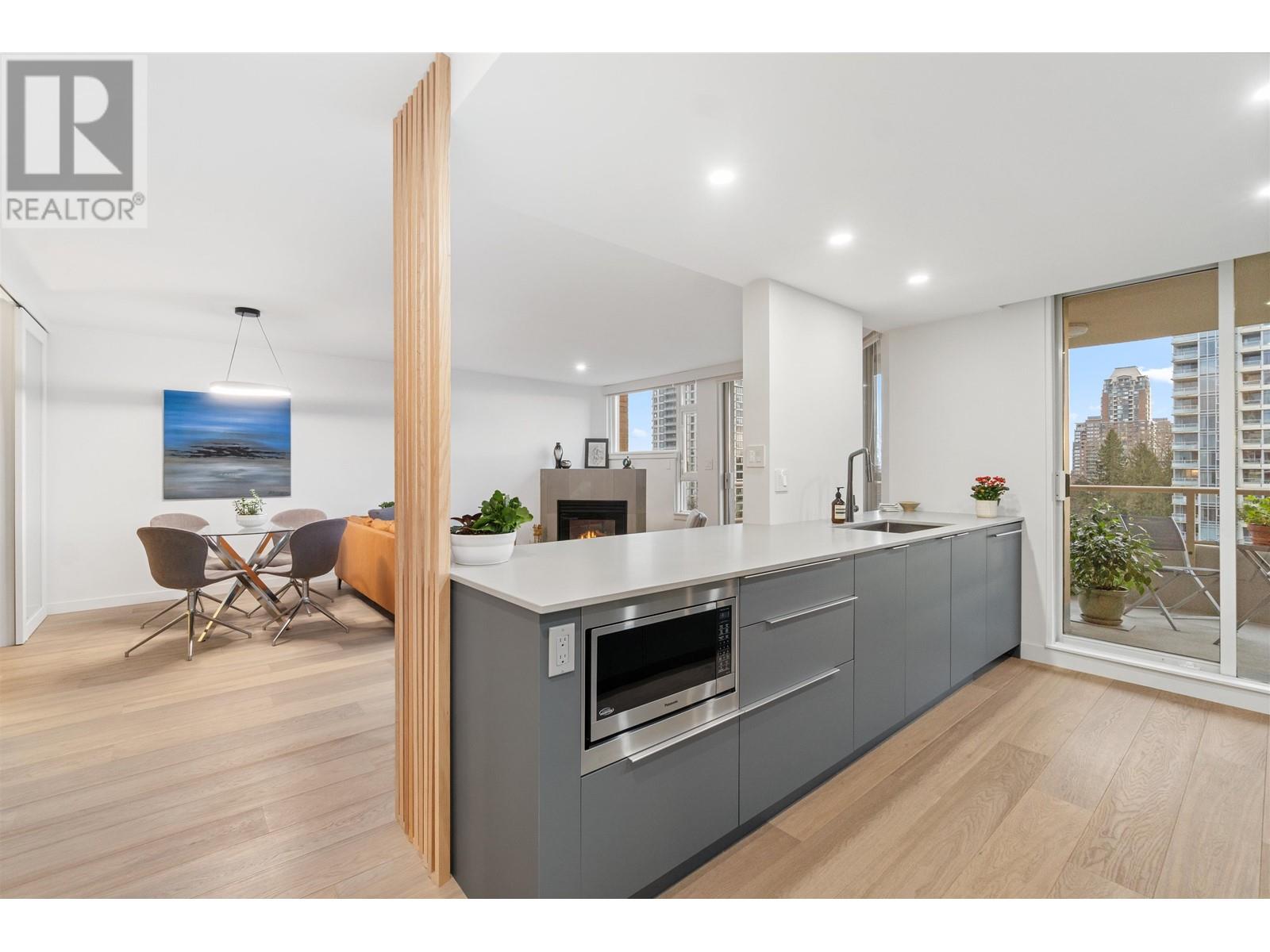 802 7108 EDMONDS STREET, Burnaby