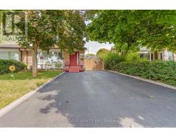 38 ASCOT AVENUE, Brampton, Ontario