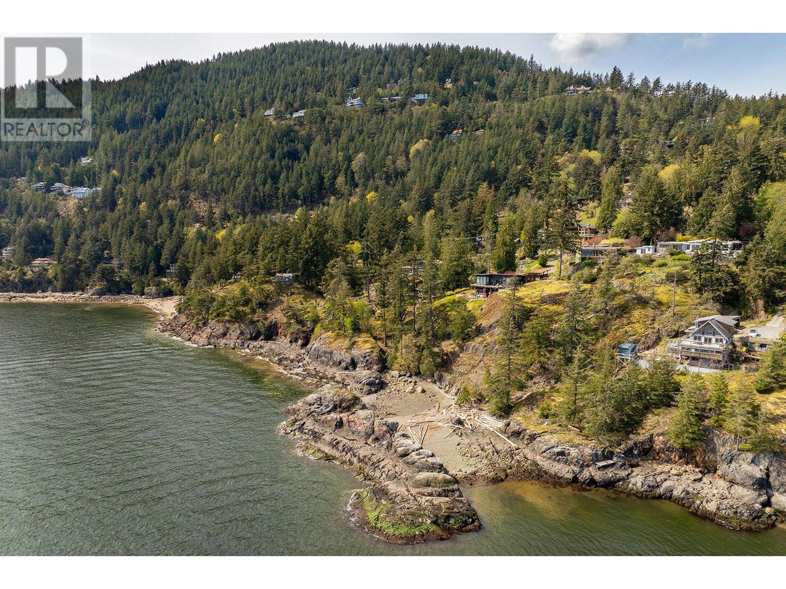 825 Hummingbird Lane, Bowen Island, British Columbia  V0N 1G1 - Photo 10 - R2973091