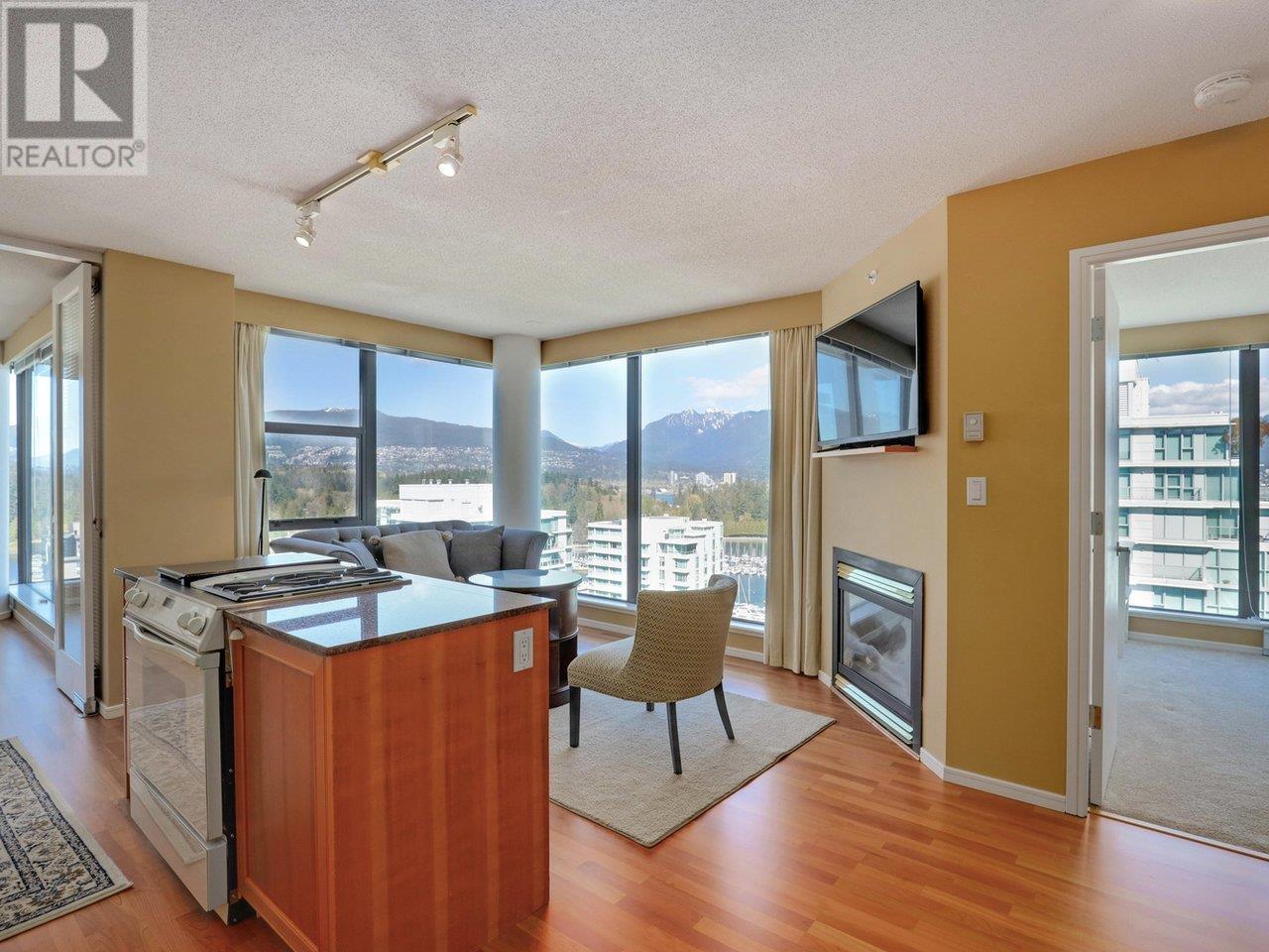 Property at 2406 1723 ALBERNI STREET image 4