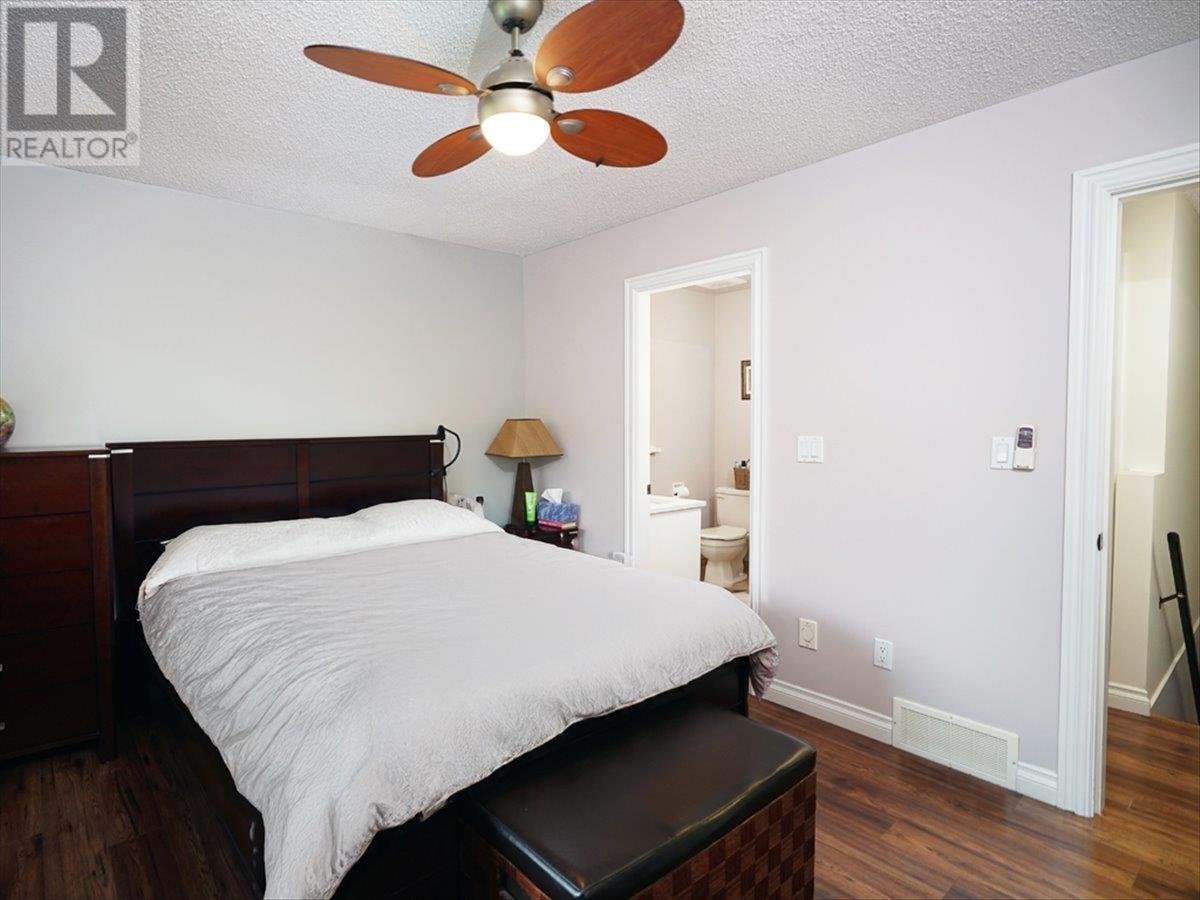 3253 Dunkirk Avenue, Coquitlam, British Columbia  V3E 1G8 - Photo 10 - R2973094