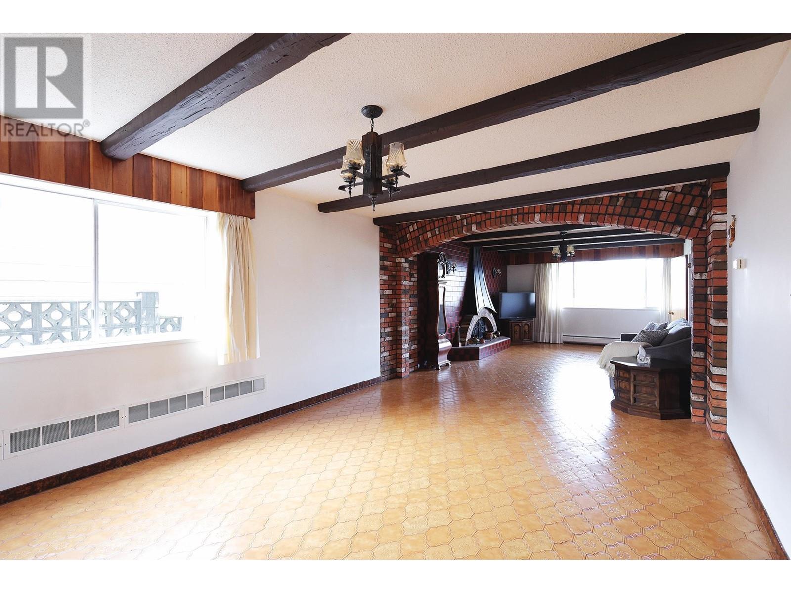 3168 E 15th Avenue, Vancouver, British Columbia  V5M 2L2 - Photo 6 - R2973096