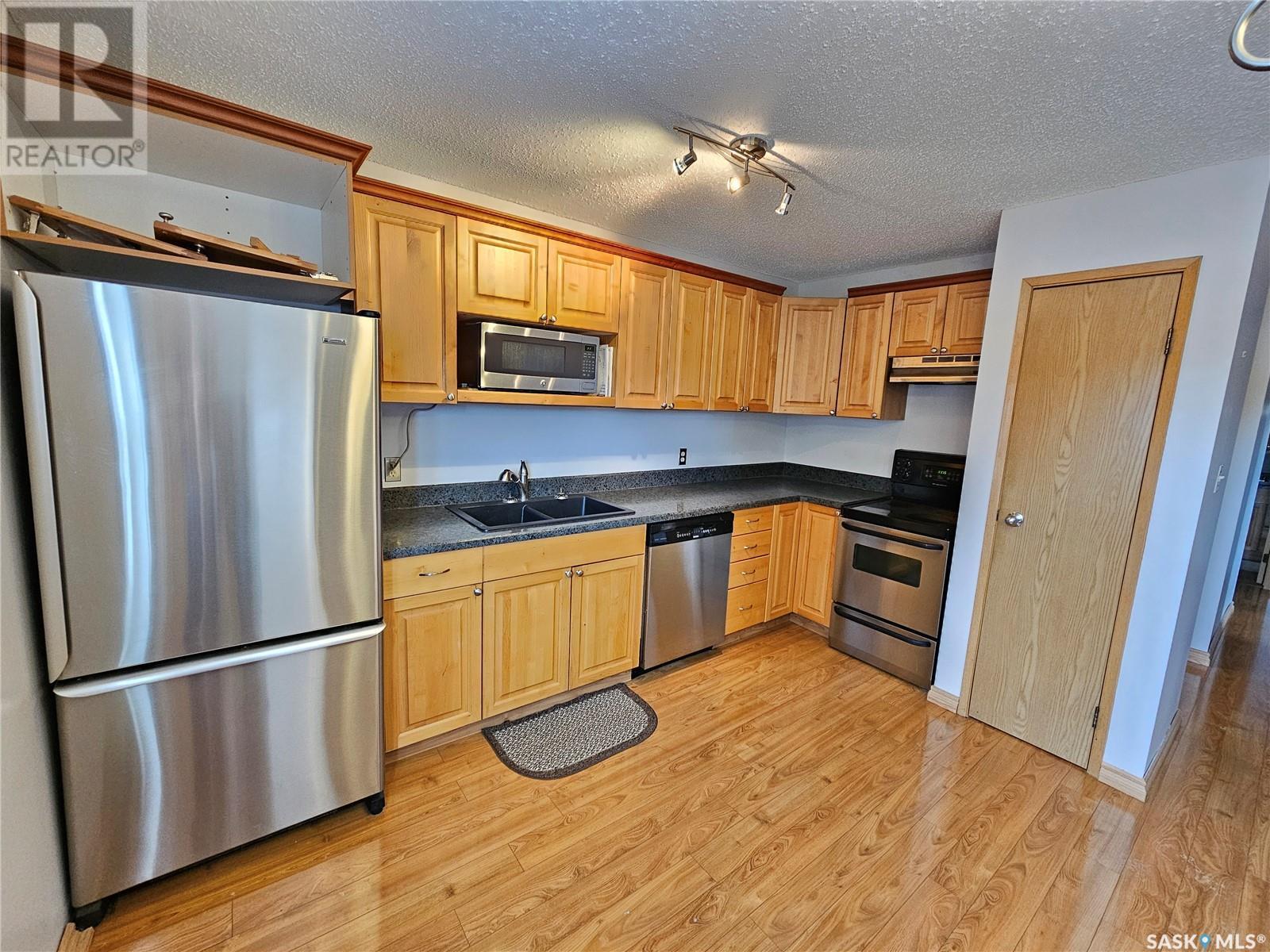 209 59 Wood Lily Drive, Moose Jaw, Saskatchewan  S6J 1H1 - Photo 6 - SK997054