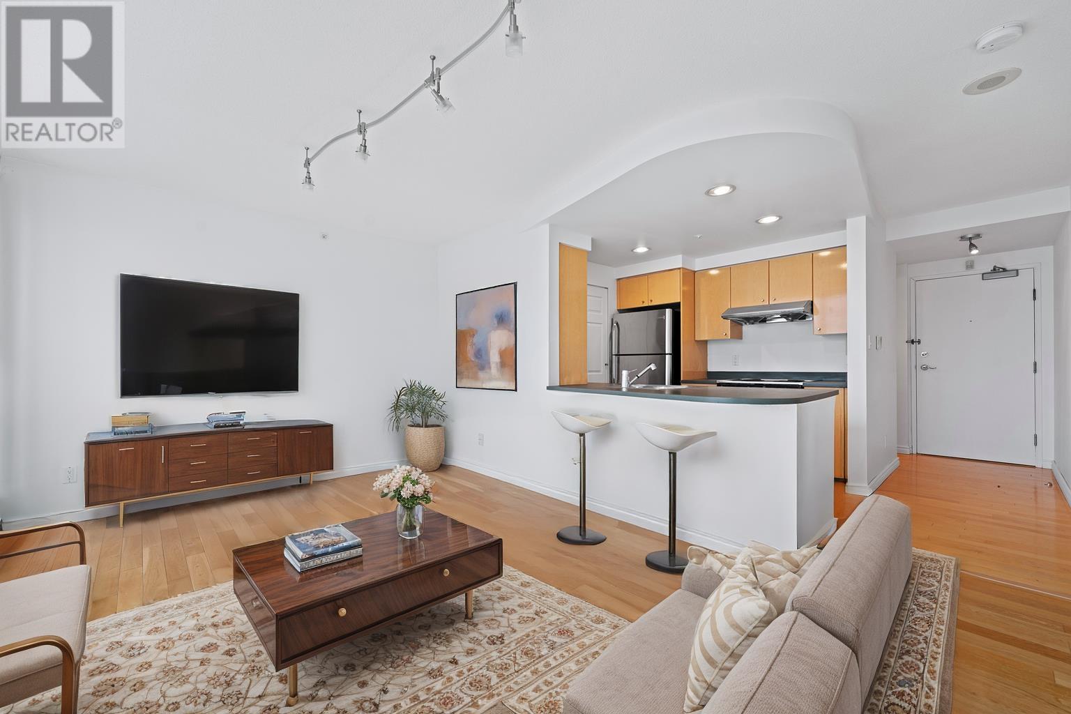 1902 1008 CAMBIE STREET, vancouver, British Columbia