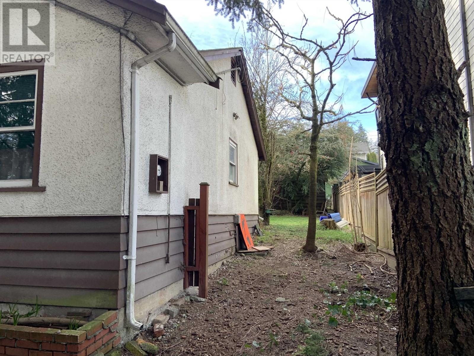 613 E Columbia Street, New Westminster, British Columbia  V3L 3Y1 - Photo 18 - R2961425