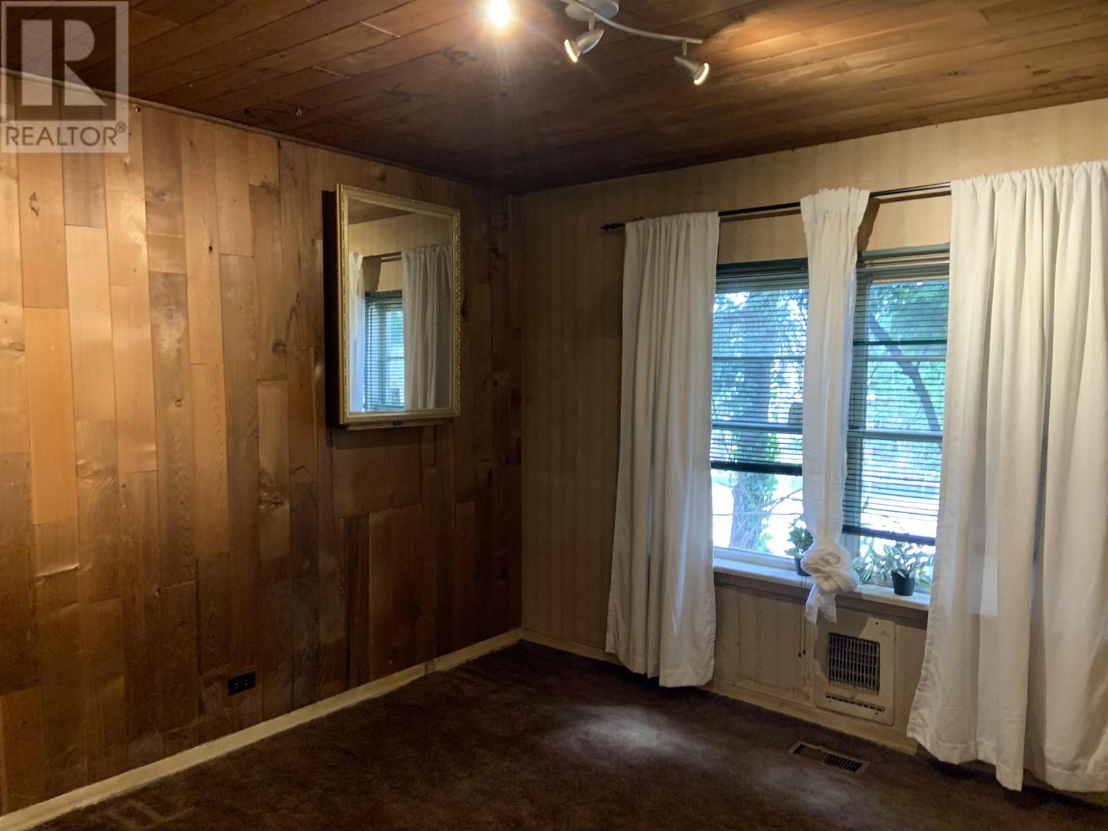 613 E Columbia Street, New Westminster, British Columbia  V3L 3Y1 - Photo 11 - R2961425