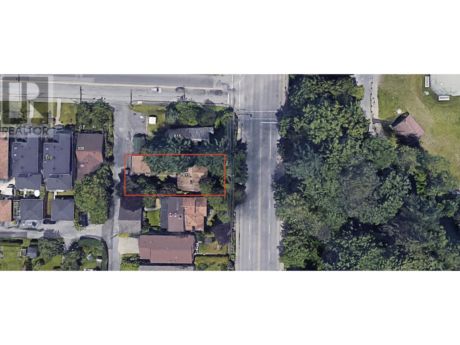 613 E Columbia Street, New Westminster, British Columbia  V3L 3Y1 - Photo 3 - R2961425