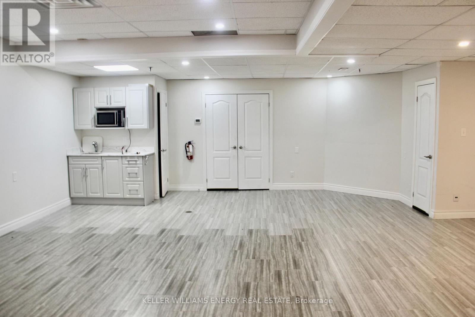 20 - 1730 Mcpherson Court, Pickering (Brock Industrial), Ontario  L1W 3E6 - Photo 2 - E11999775